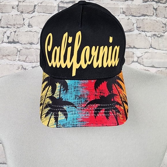 Robin Ruth California Ball Cap Palm Trees Adjustable Black Sunset NWOT - Picture 3 of 13
